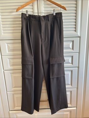 Gap Wide-Leg High-Rise Cargo Trousers